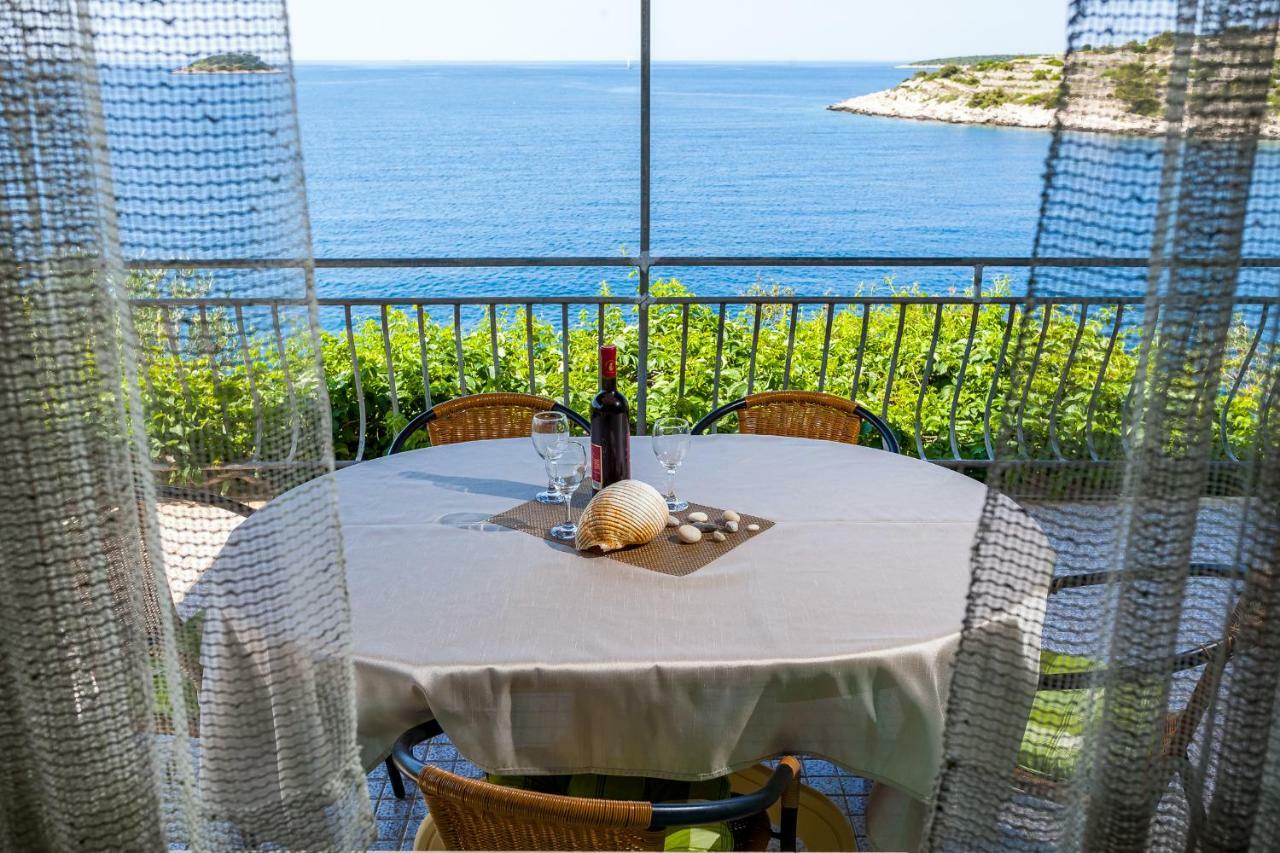 Apartments Dajna Vela Luka Dış mekan fotoğraf